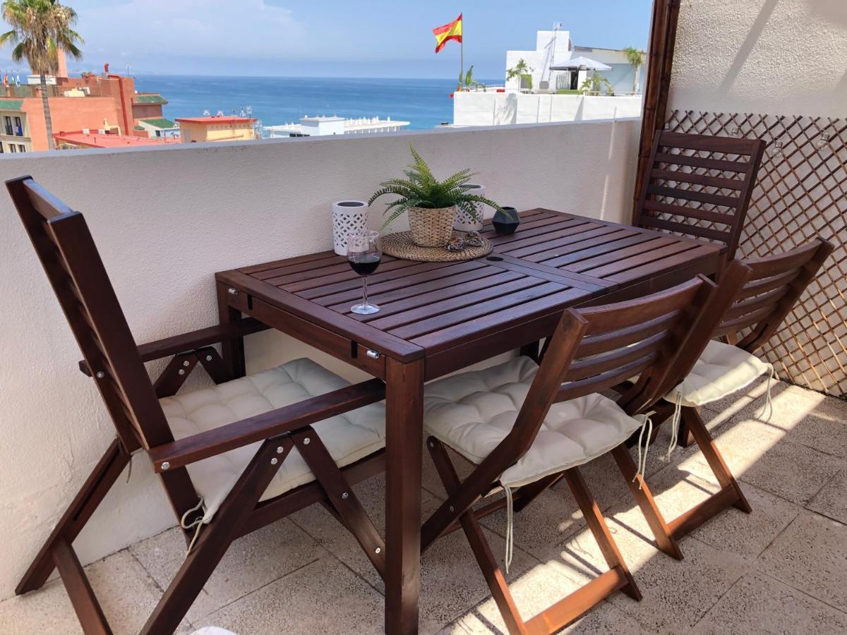 El Cortijuelo. Magnificent Triplex Terraced House With Rooftop Of 18M2, Overlooking The Sea. Parking Torremolinos Luaran gambar