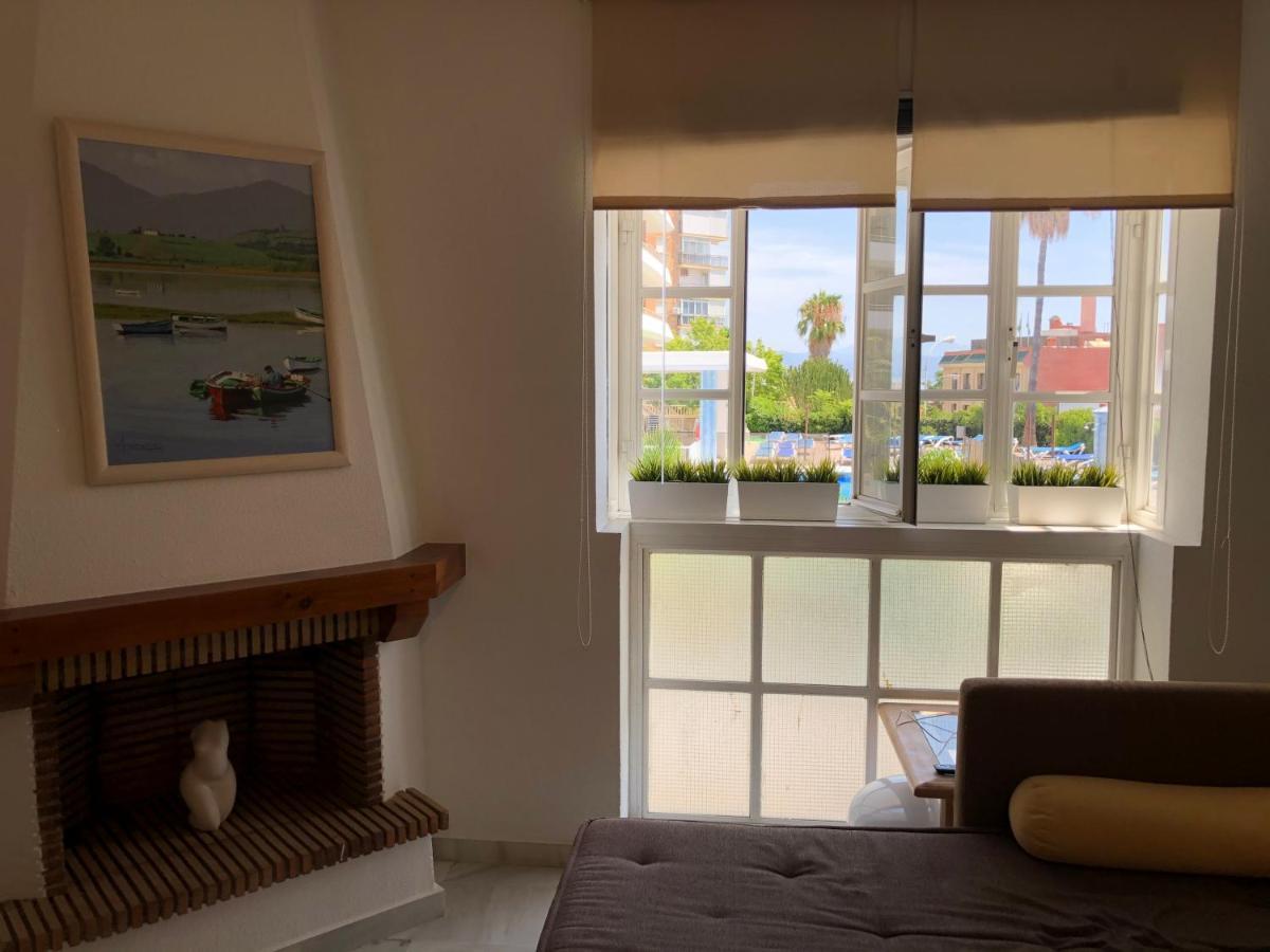El Cortijuelo. Magnificent Triplex Terraced House With Rooftop Of 18M2, Overlooking The Sea. Parking Torremolinos Luaran gambar