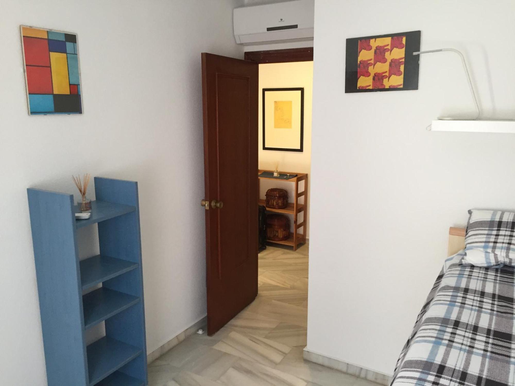 El Cortijuelo. Magnificent Triplex Terraced House With Rooftop Of 18M2, Overlooking The Sea. Parking Torremolinos Luaran gambar